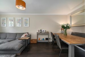 Lounge/Diner (angle 2)- click for photo gallery